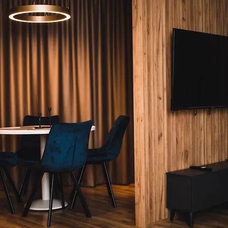 Ma Housing West Tower - 14th, 13th, 12th, 9th Floor 公寓